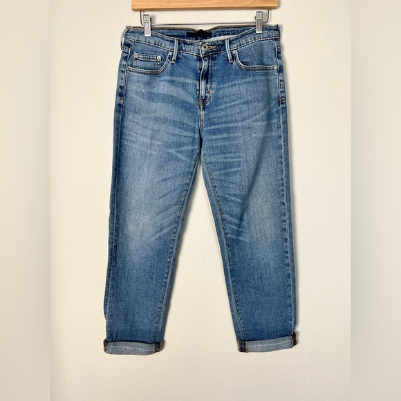 Levi’s The Original Boyfriend Jean Medium Wash Cropped Cuffed Size 4 Classic Fit - Picture 1 of 10